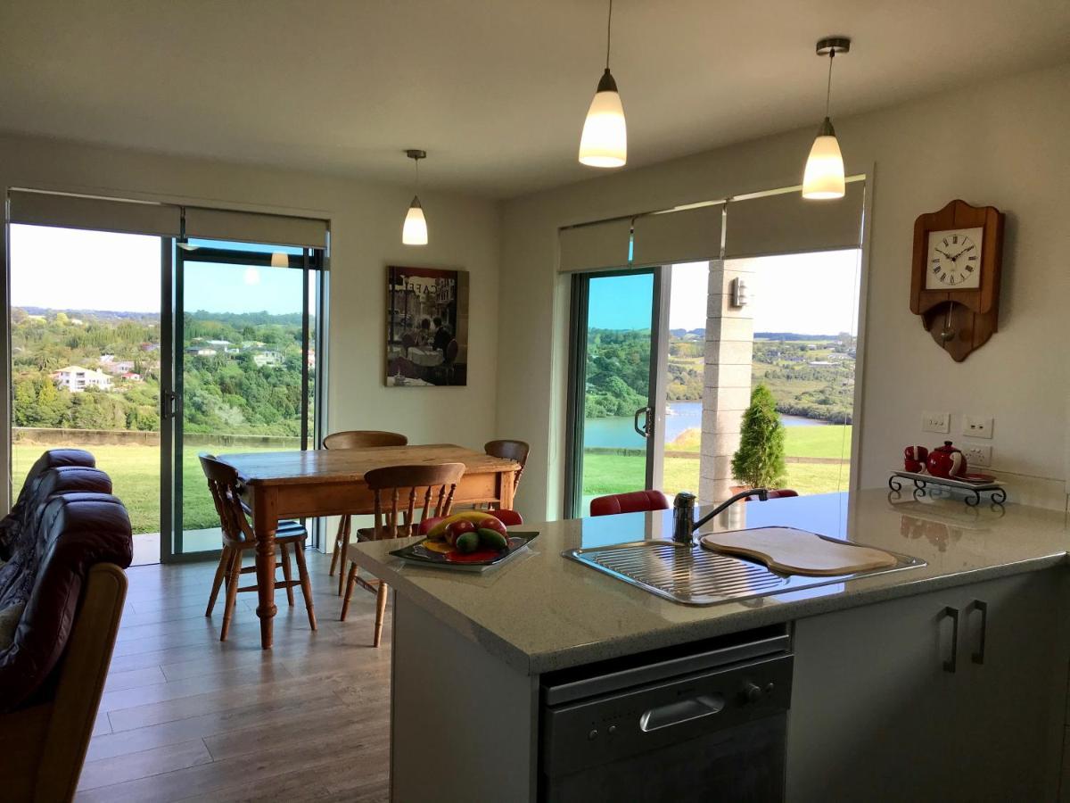 Sunset Point Kerikeri Apartment Bagian luar foto