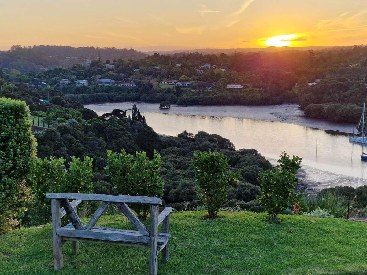 Sunset Point Kerikeri Apartment Bagian luar foto